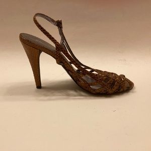 Strappy dress sandals w/4" heels